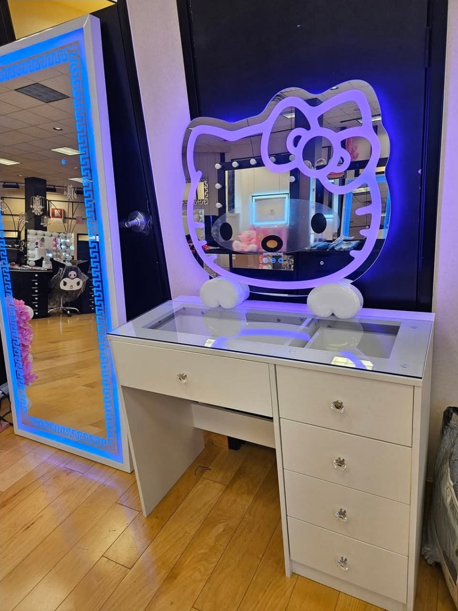 Hello kitty vanity mirror and desk